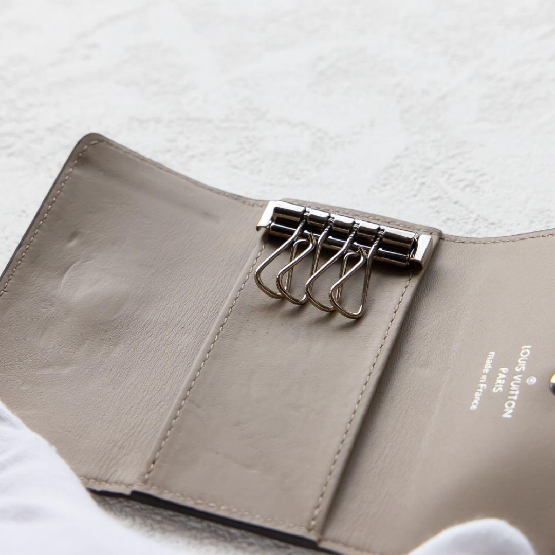 【最終値下げ】LOUIS VUITTON マヒナ　ミュルティクレ　キーケース