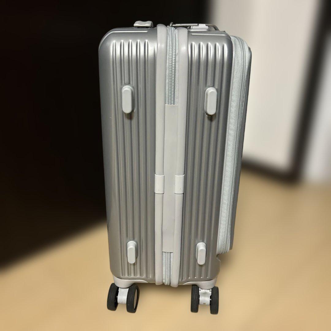 【超美品1回使用のみ】イノベーターキャリーケース　INV50