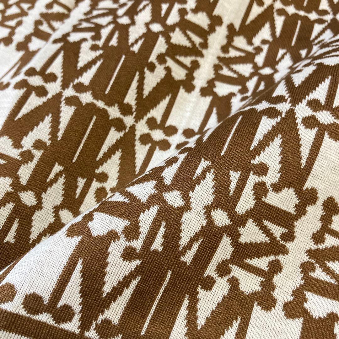 未使用に近い　最高級白タグ　マックスマーラ　ジャガードショートパンツ　ロゴ入XL