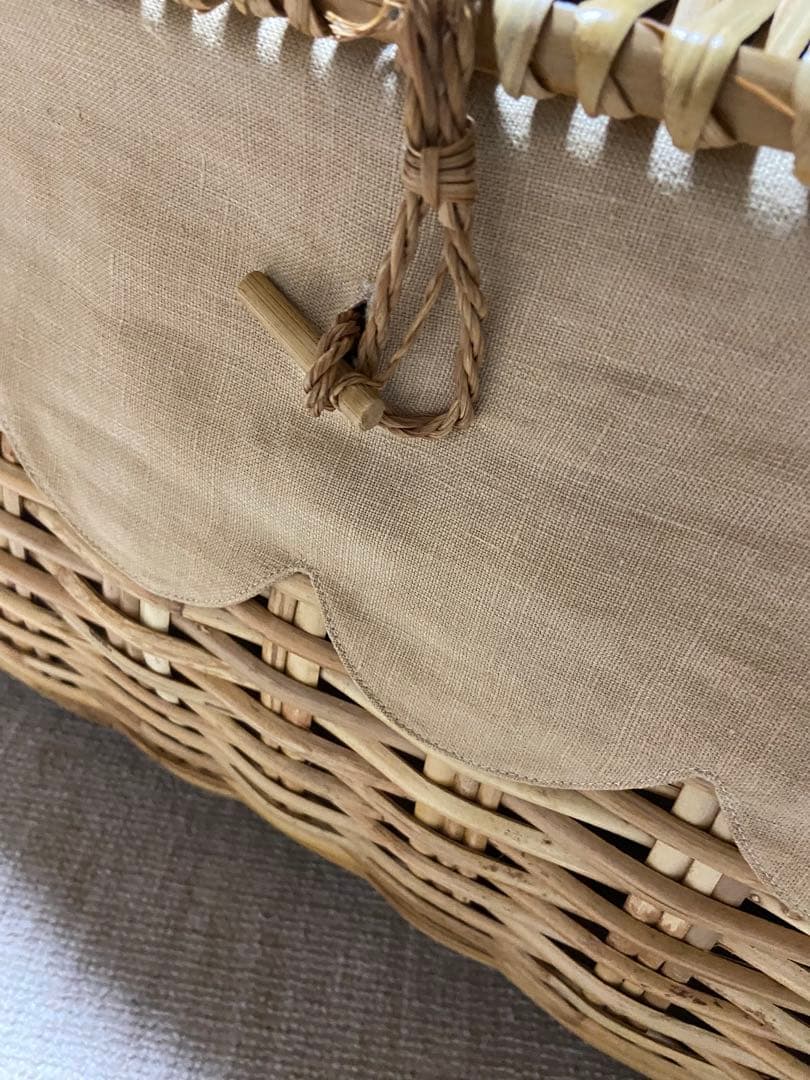 【美品 高級 籐バスケット布カバー付きLサイズ】