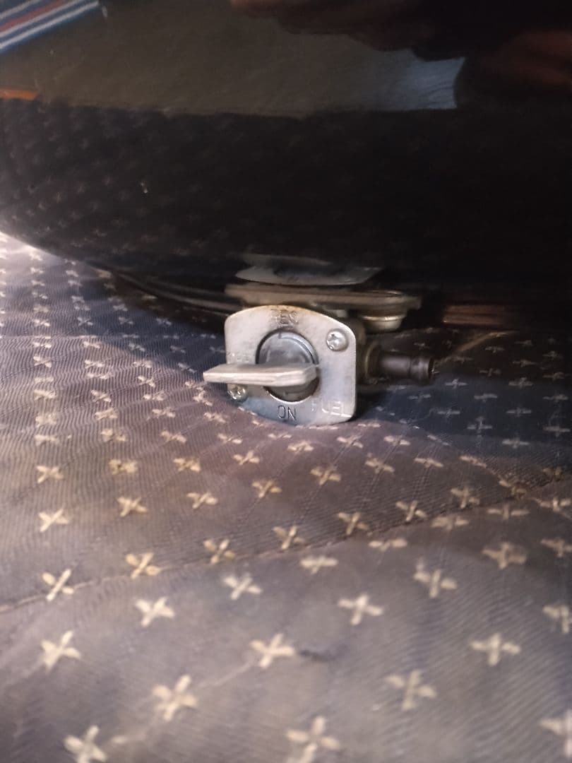 ヤマハDS4ドラッグスター　中古タンク