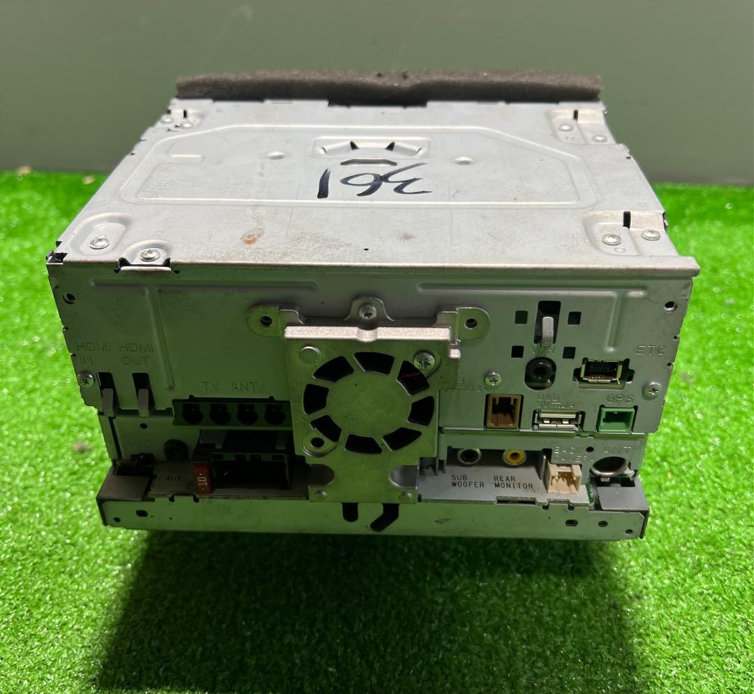 AVIC-RZ811-D'カロッツェリア 楽ナビ 7インチ（ジャンク）