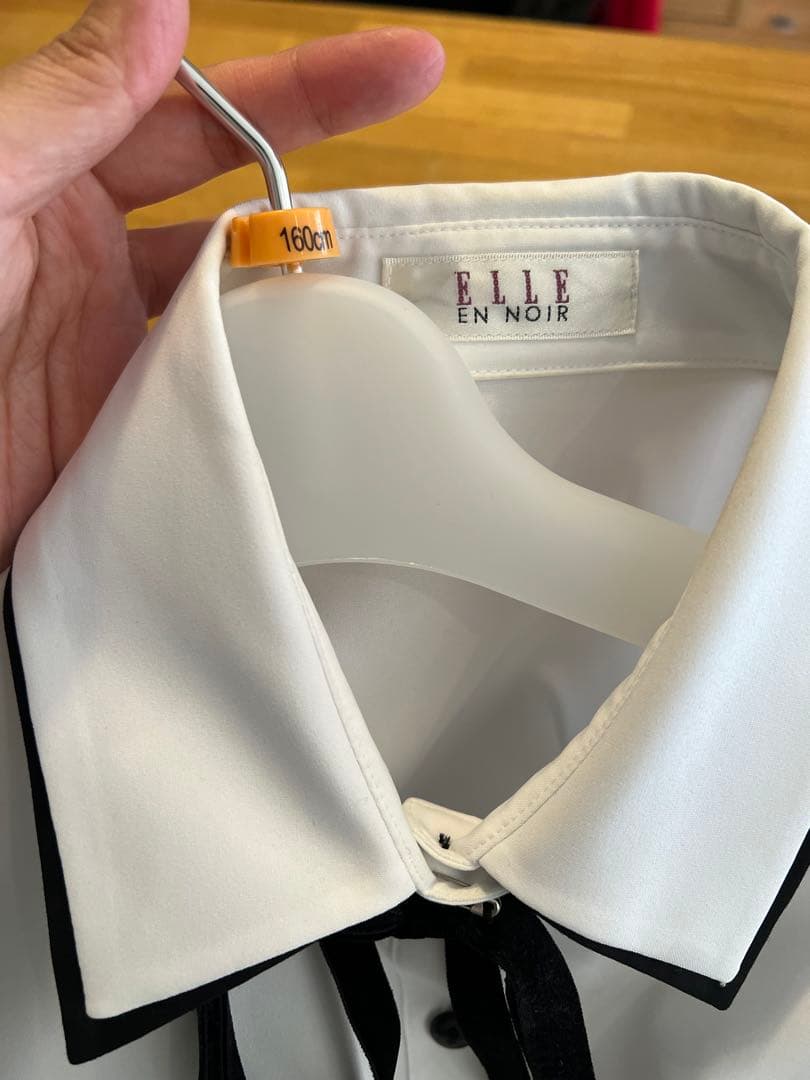 ELLE EN NOIRエルアンノワール　卒業式　卒服　パンツスーツ　160