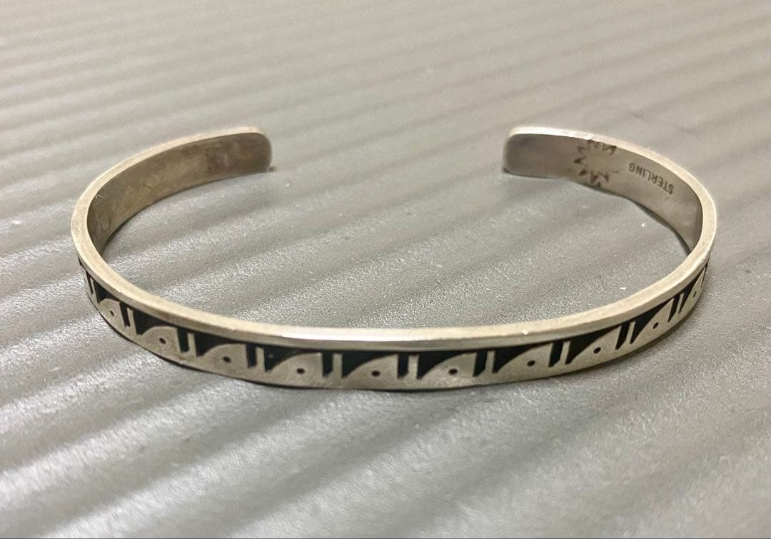 HOPI ホピ族　シルバーバングル