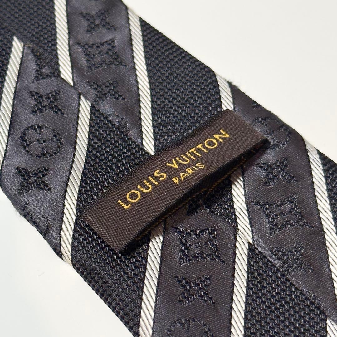 【良品】 ルイヴィトン モノグラム ストライプ柄 ブラック系 ネクタイ