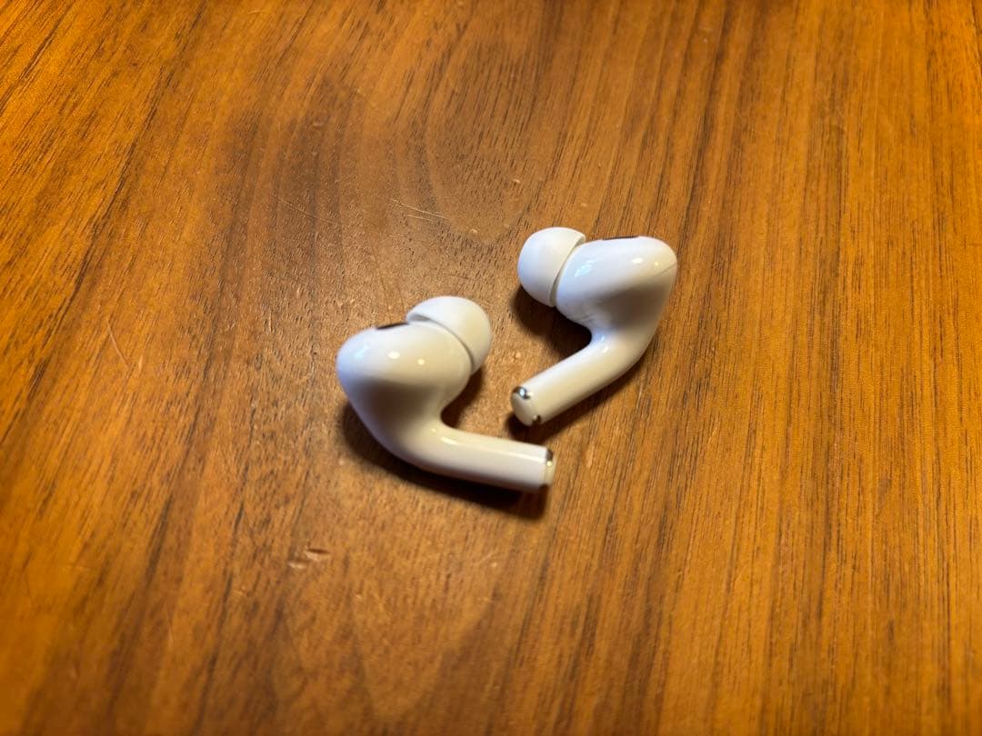 AirPods Pro 第二世代　USB-C シリコンケース付き