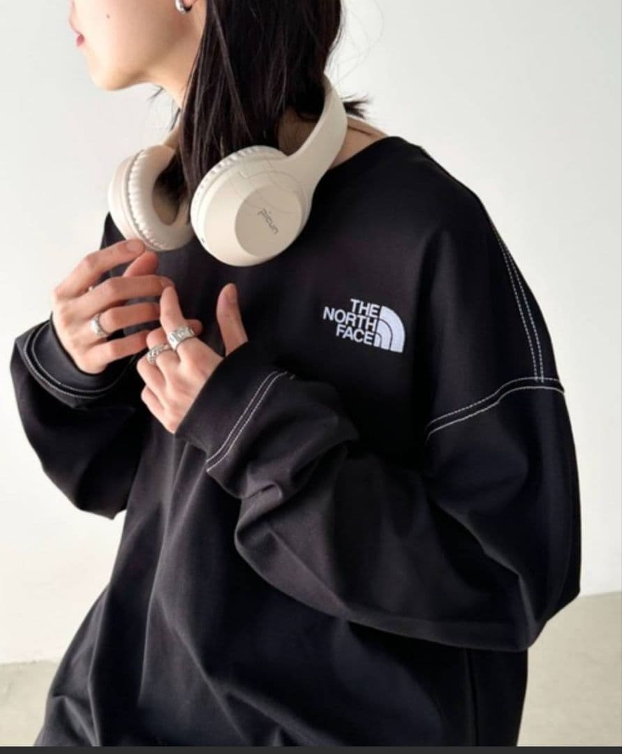 韓国限定 THE NORTH FACE ESSENTIAL TEE Mサイズ 黒