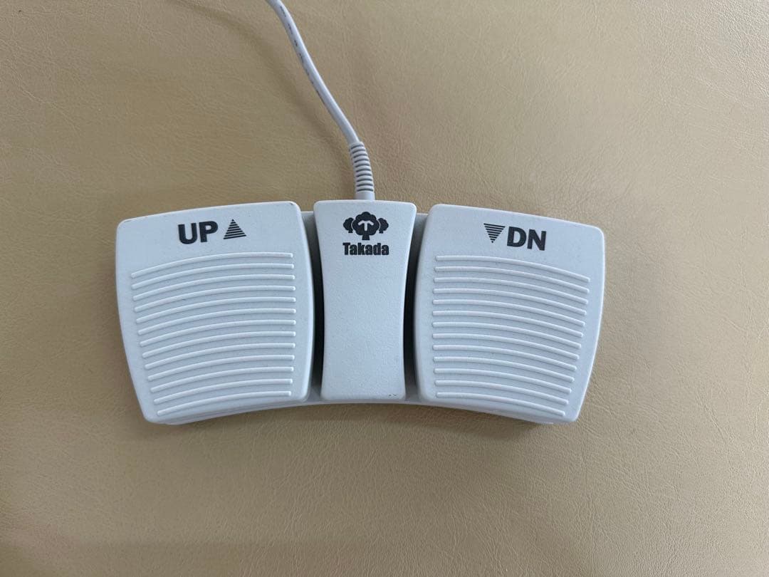 S*o様 電動昇降台 ベッド（TAKADAベッド） ベージュ