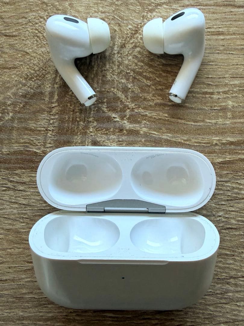 AirPods Pro 第2世代 Lightning 箱付属品付 本体以外未使用