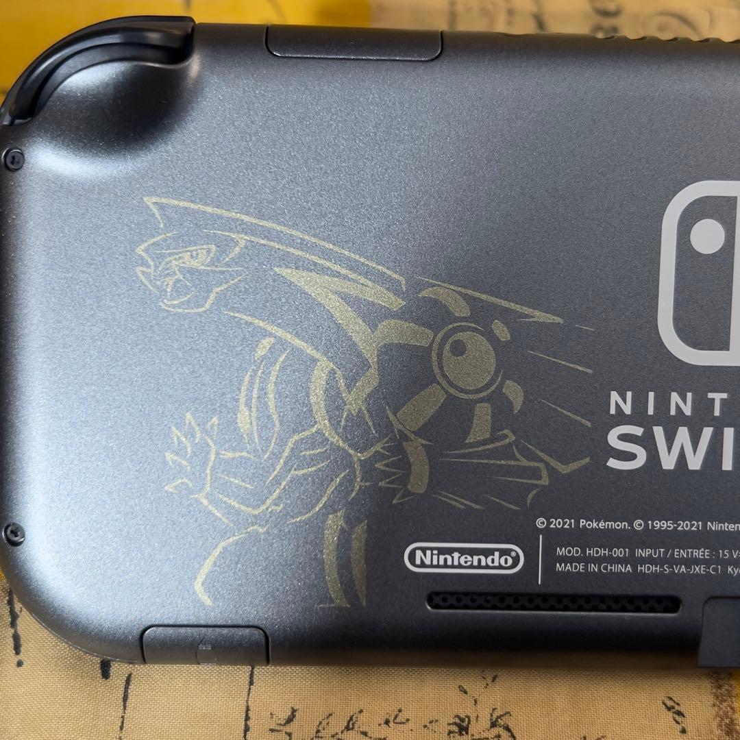 【中古】Switch lite ディアルガ・パルキア モデル