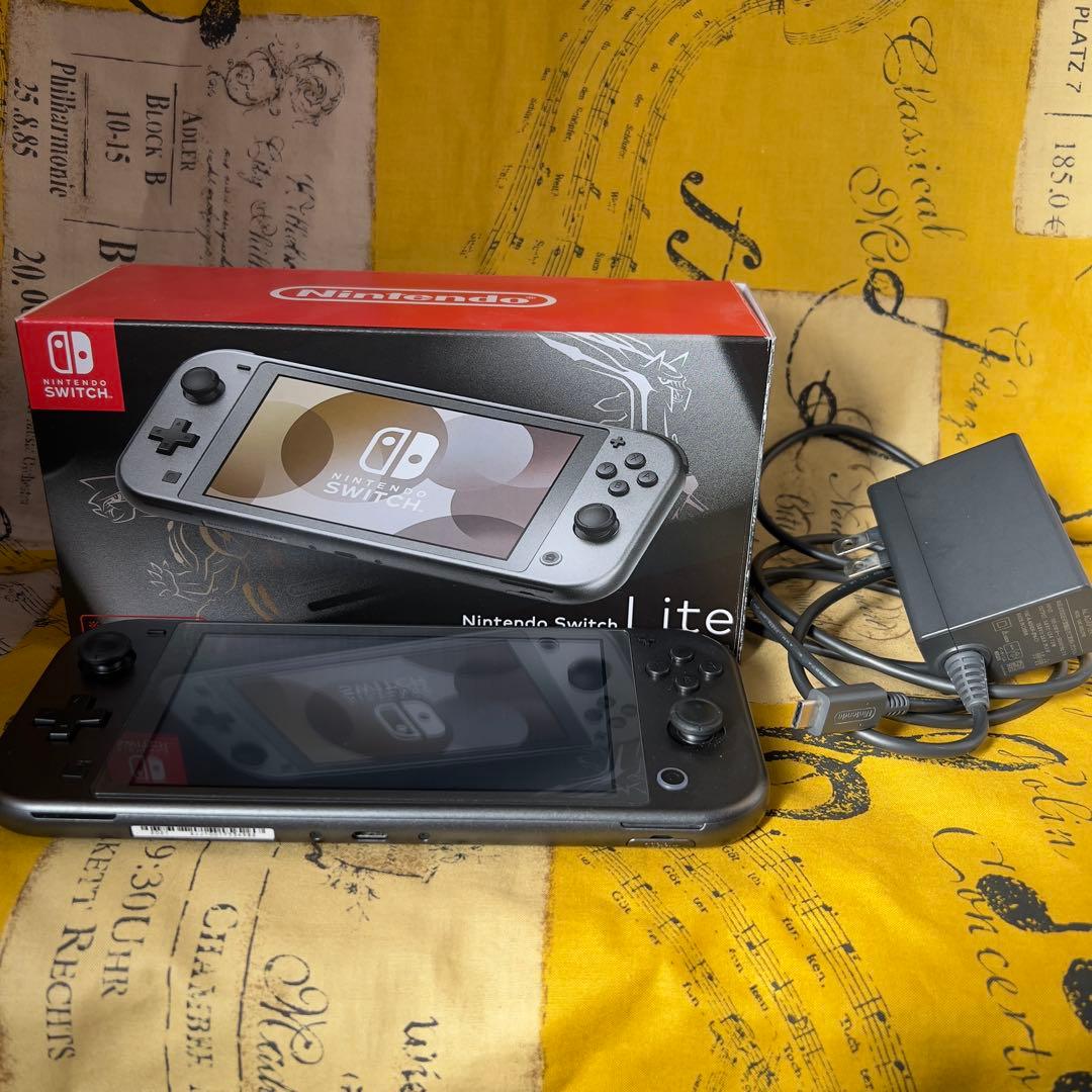 【中古】Switch lite ディアルガ・パルキア モデル