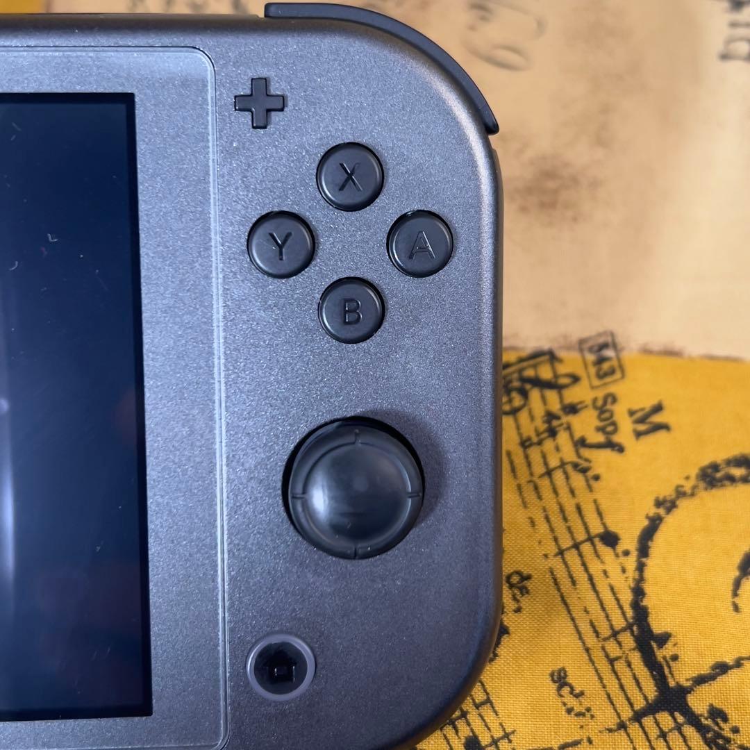 【中古】Switch lite ディアルガ・パルキア モデル