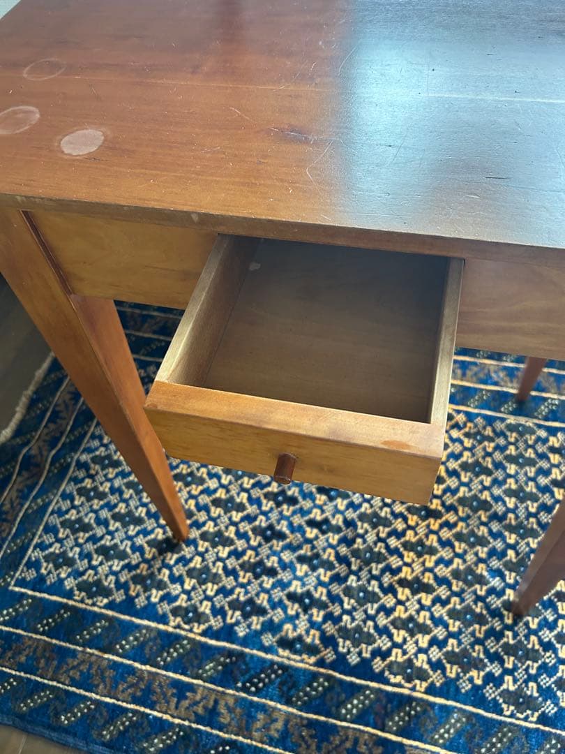 アンティーク　小型の無垢机　引出付き