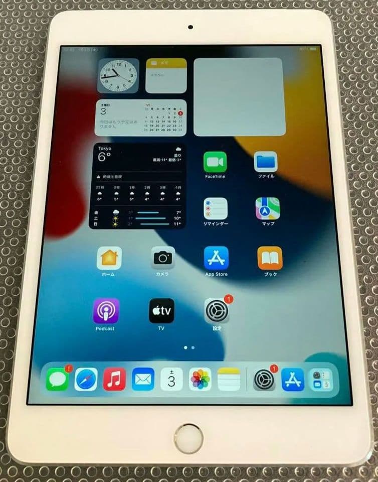 iPad mini 4 32GB SIMフリー 美品