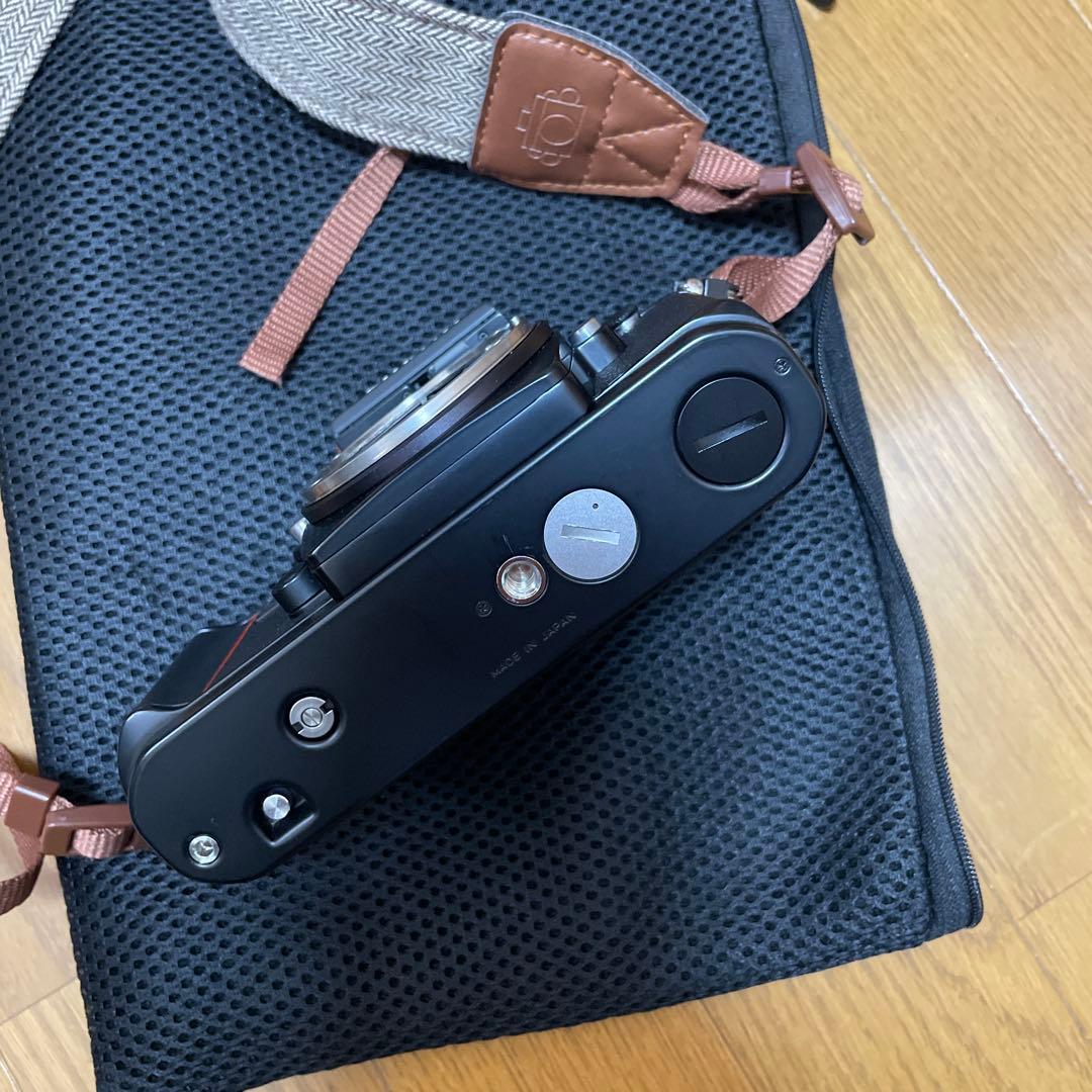 緊急処分/未使用に近いnikon f3, zeiss planar1.4/50