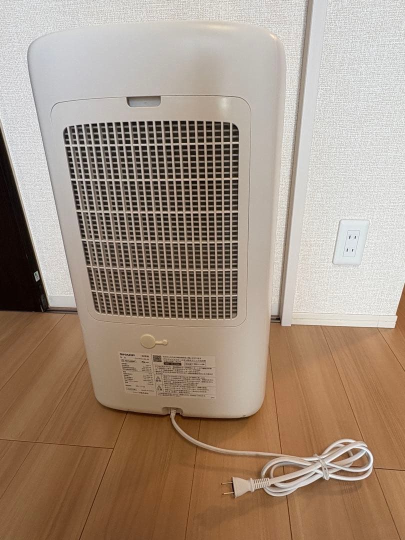 【りゅうのすけ】SHARP 除湿機 CV-PH140-W（2022年製）
