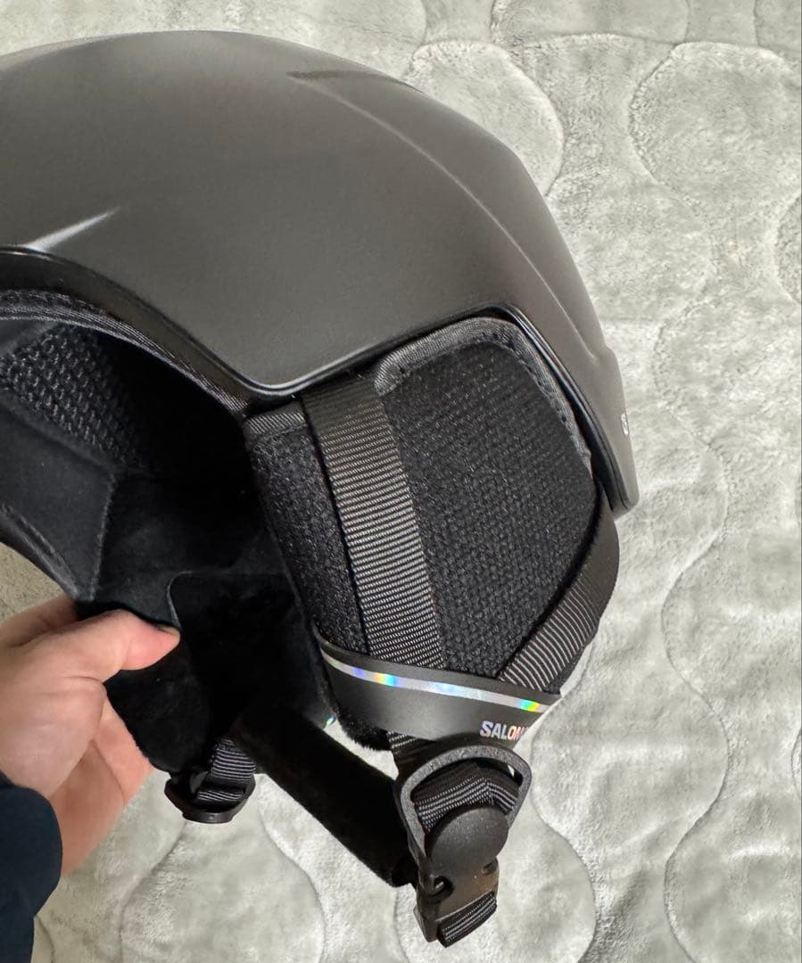 kazuSALOMON スキー・スノーボード ヘルメット56-59cm M