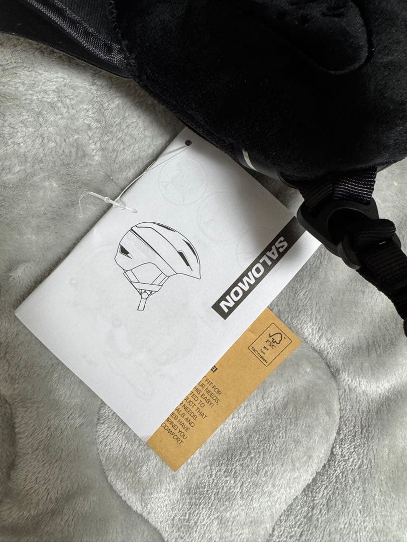 kazuSALOMON スキー・スノーボード ヘルメット56-59cm M