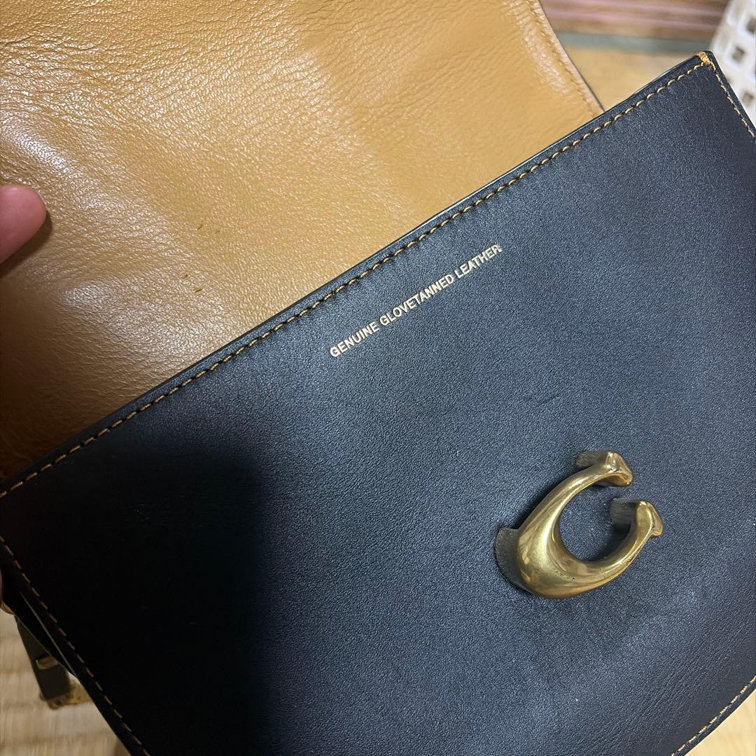 黒 レザー ハーフムーン ショルダーバッグ