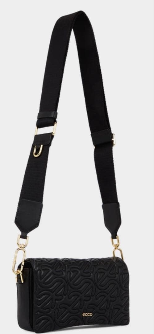 【新品】ECCO Pinch Bag Quilted Wave レザーバック