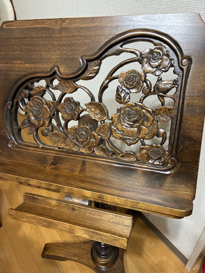 ATELIER MORI 花彫刻 木製譜面台　スタンド