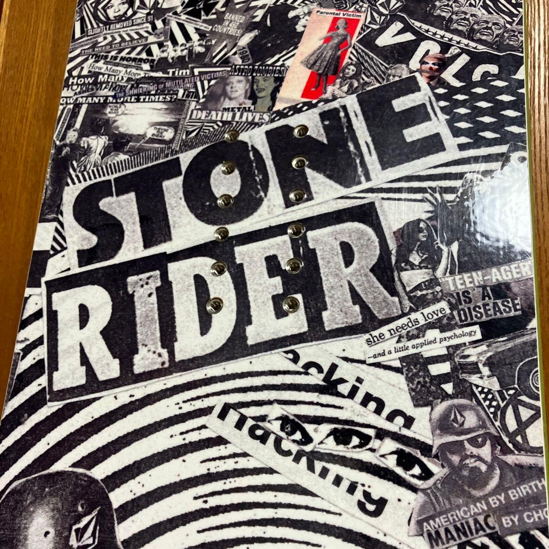 28 訳あり　レア‼︎ ボルコム volcom 非売品　スノーボード　ボード　板