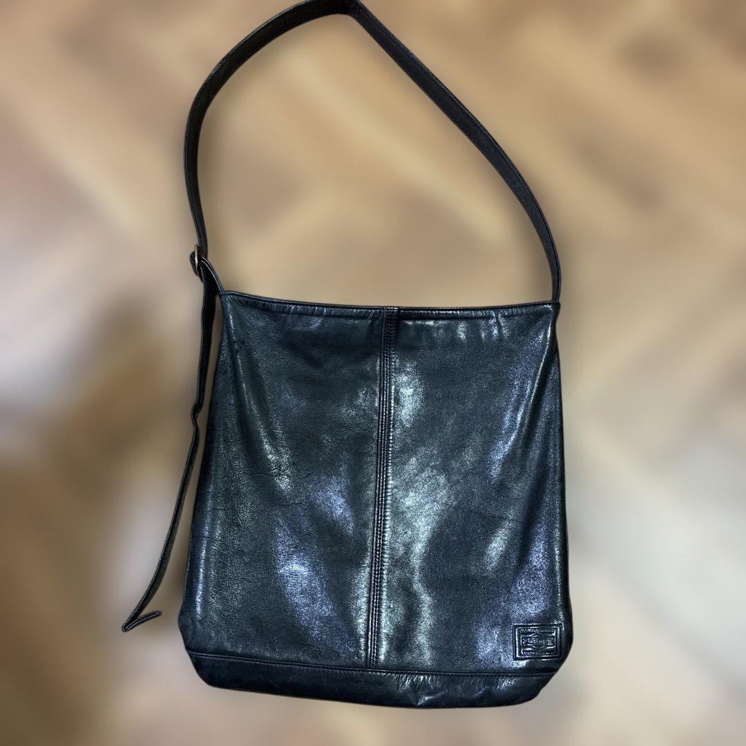 ポーター牛革黒サコッシュ