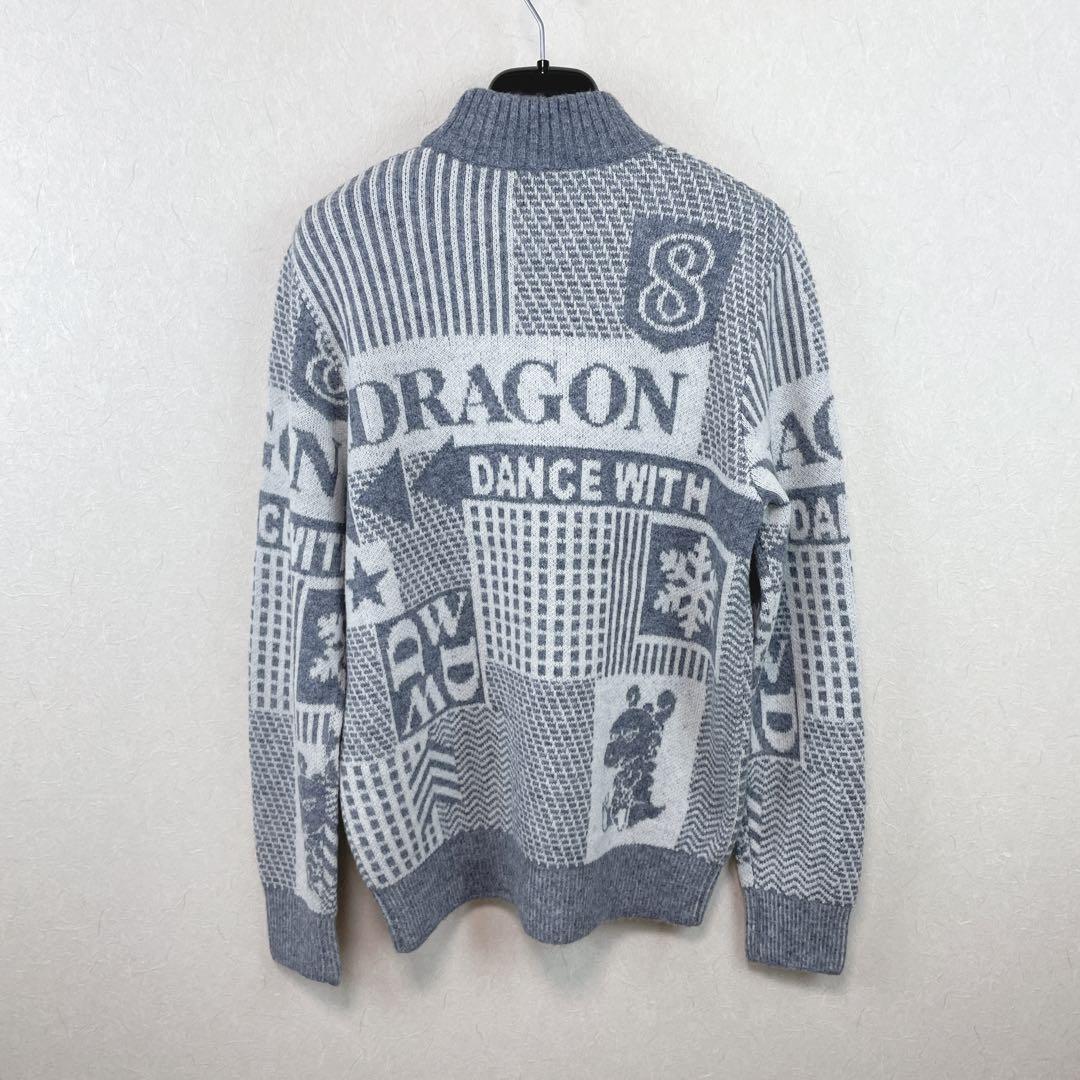 【新品未使用 ダンスウィズドラゴン】キラキラロゴ入りハイネックセーター２号