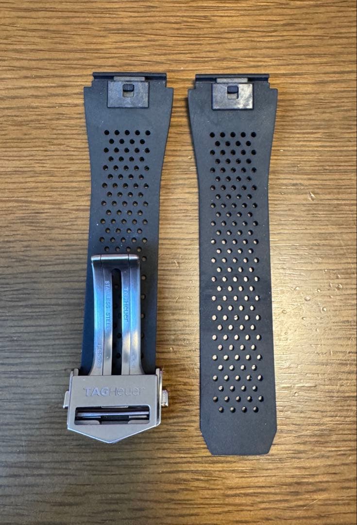 【極美品】タグホイヤーコネクテッドE4用ベルトセット