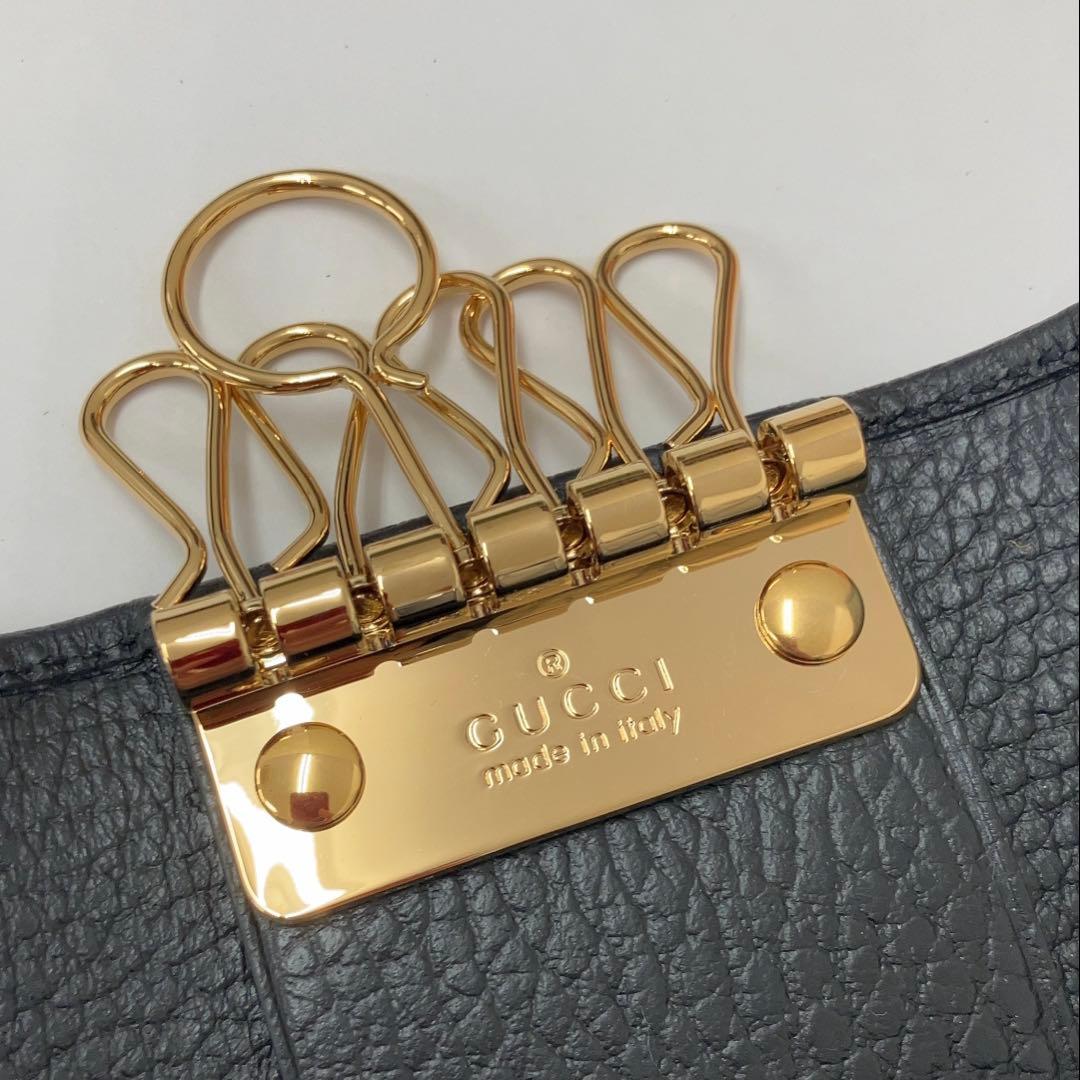 【未使用品】GUCCI グッチレザーダブルG 6連フックキーケース