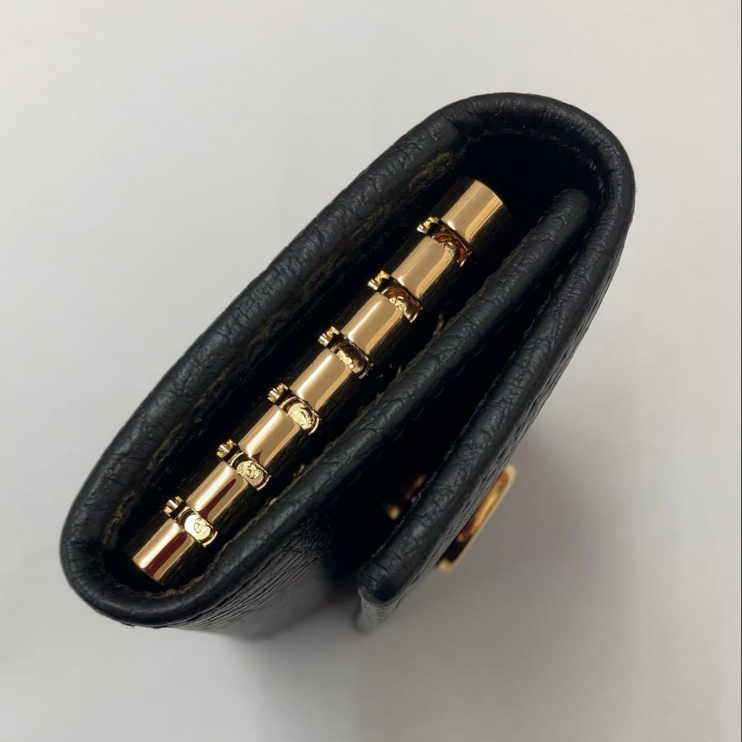 【未使用品】GUCCI グッチレザーダブルG 6連フックキーケース