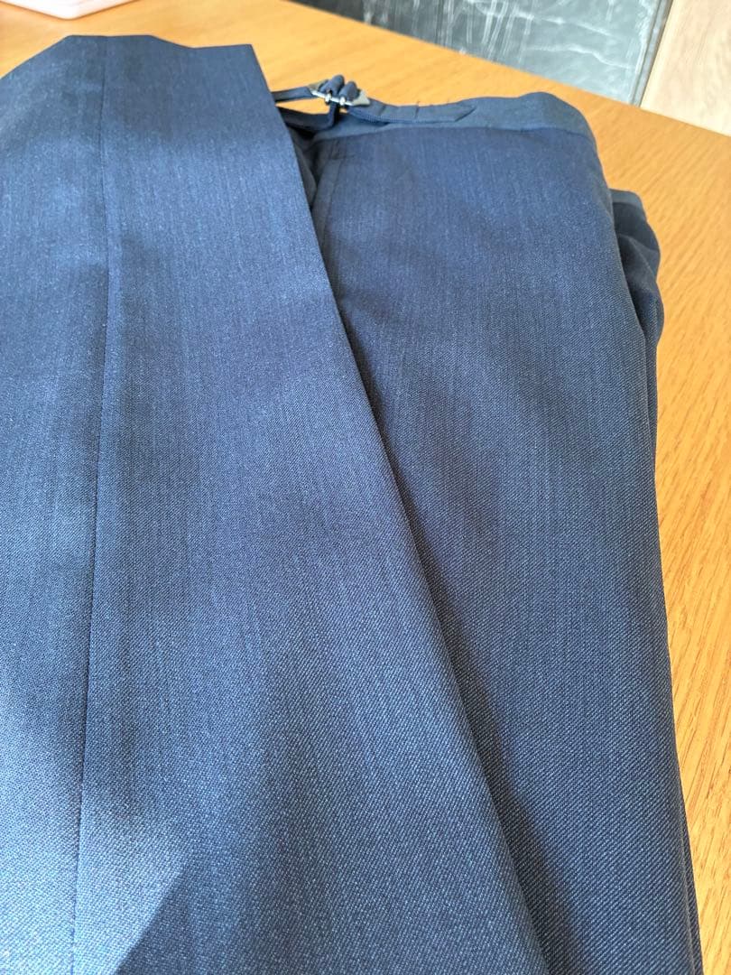 【Biellesi】スリーピーススーツ　最終値下