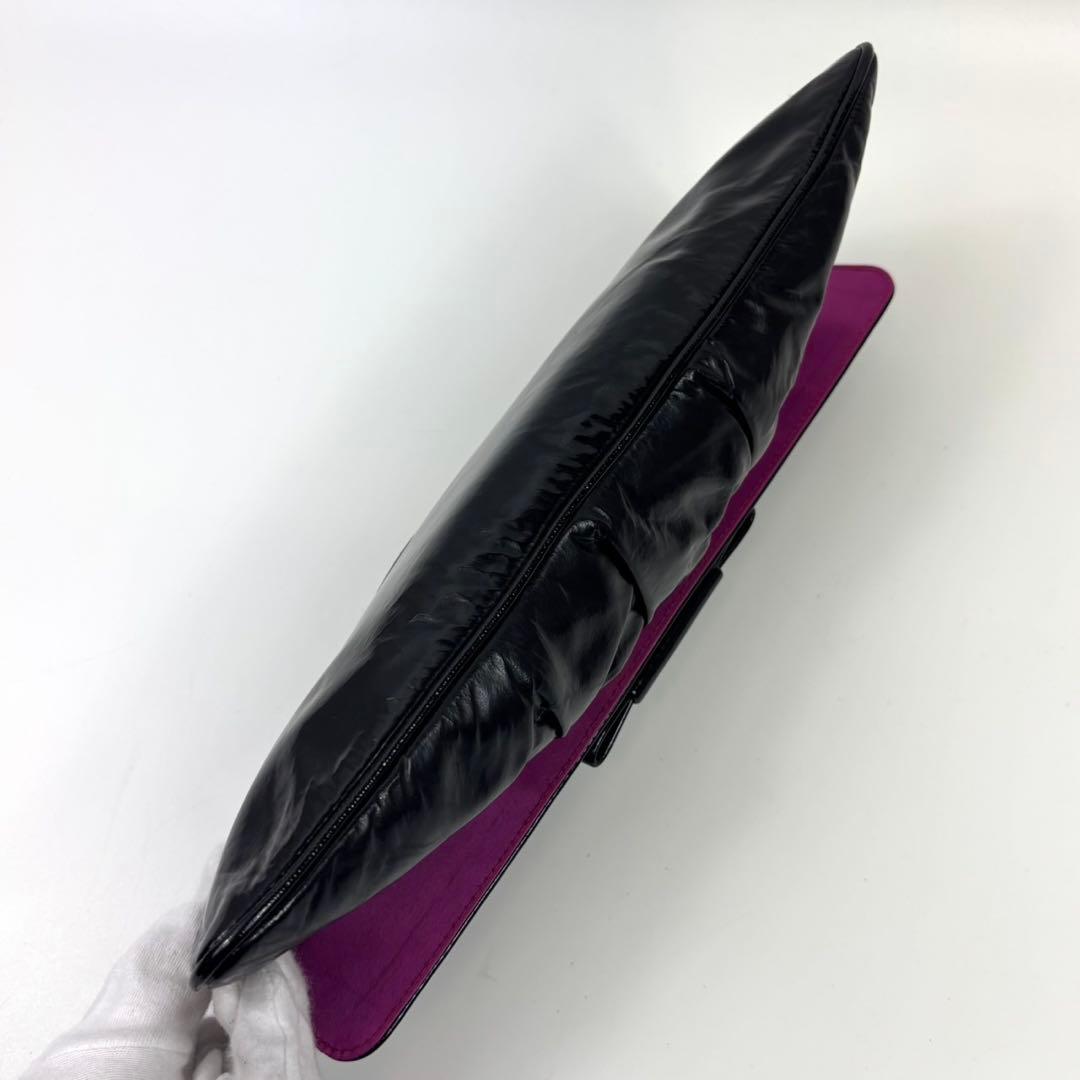 ミュウミュウ リボン クラッチバッグ ポーチ 赤　紫 パテントレザー ギャザー