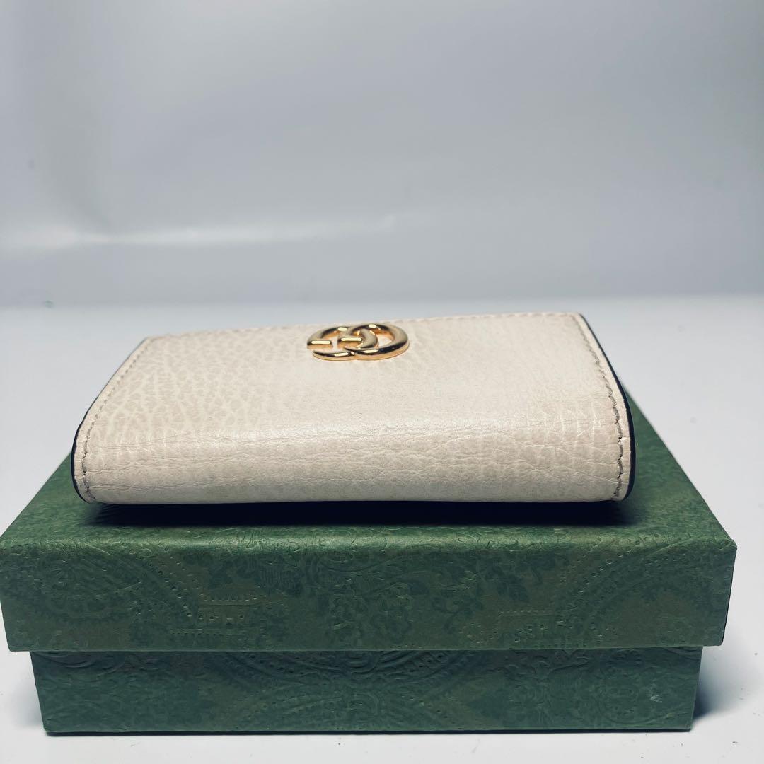 美品　グッチGGマーモント ベージュ　6連キーケース