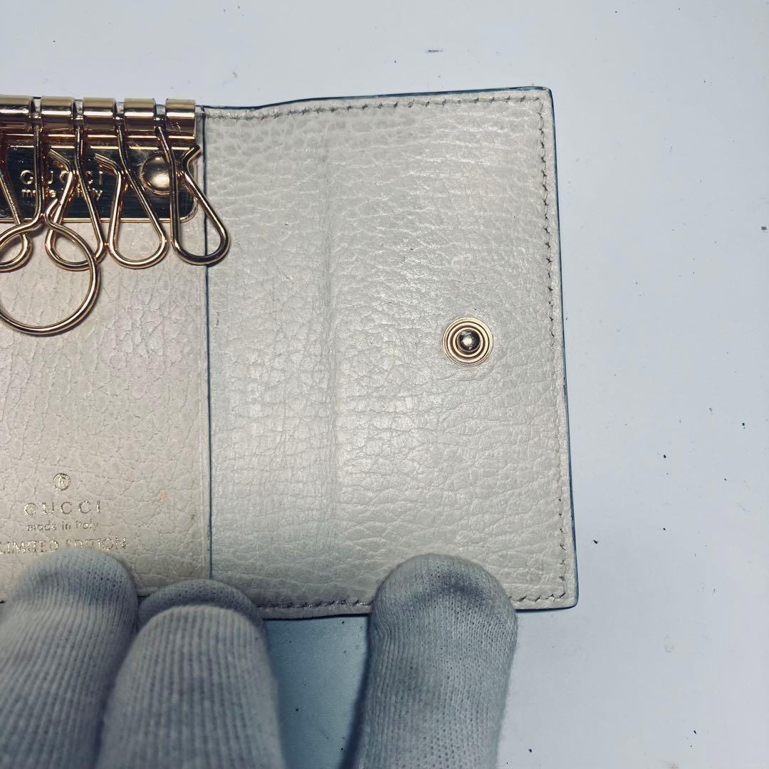 美品　グッチGGマーモント ベージュ　6連キーケース