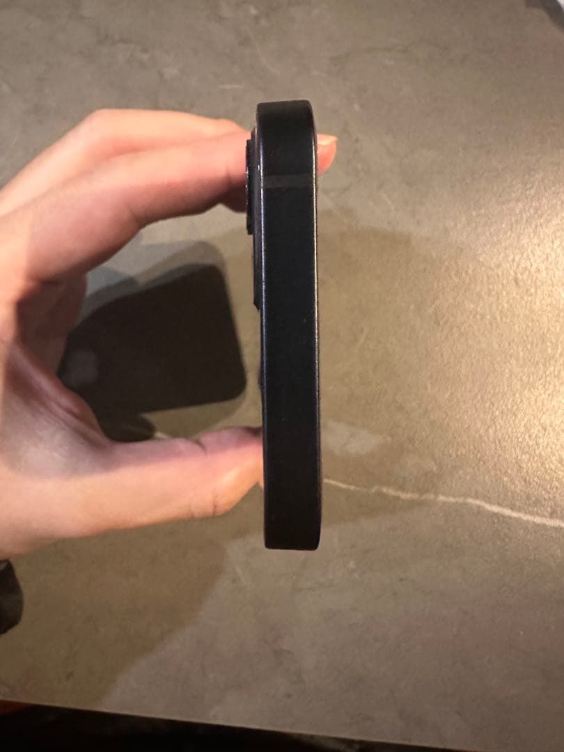 iPhone 12 mini ブラック　64GB