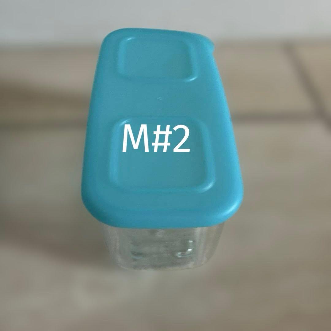 タッパーウェア　新品 クリアメイト12個トレイ付き 水もれ防止構造