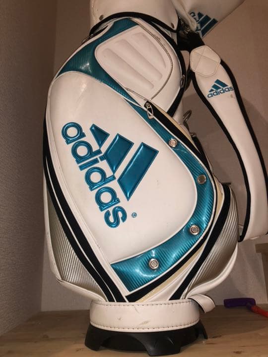 adidasキャディバック