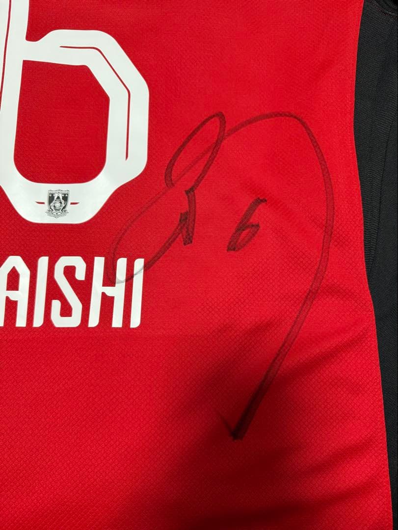 【新品未着用】浦和レッズ 2025ユニフォーム ホーム 松本泰志 サイン入りXL