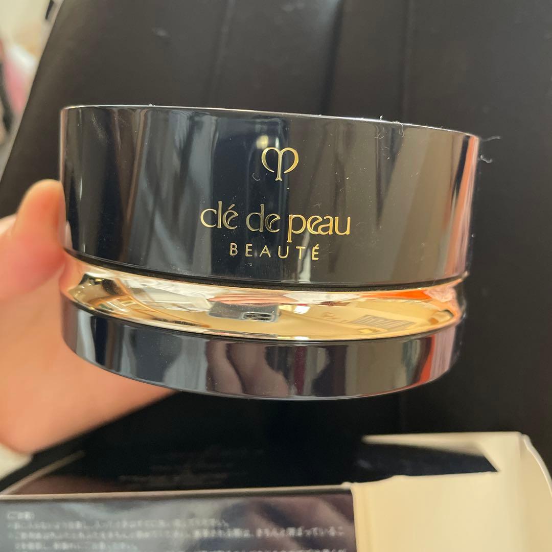 クレドポーボーテ　プードルトランスパラントn M 24g