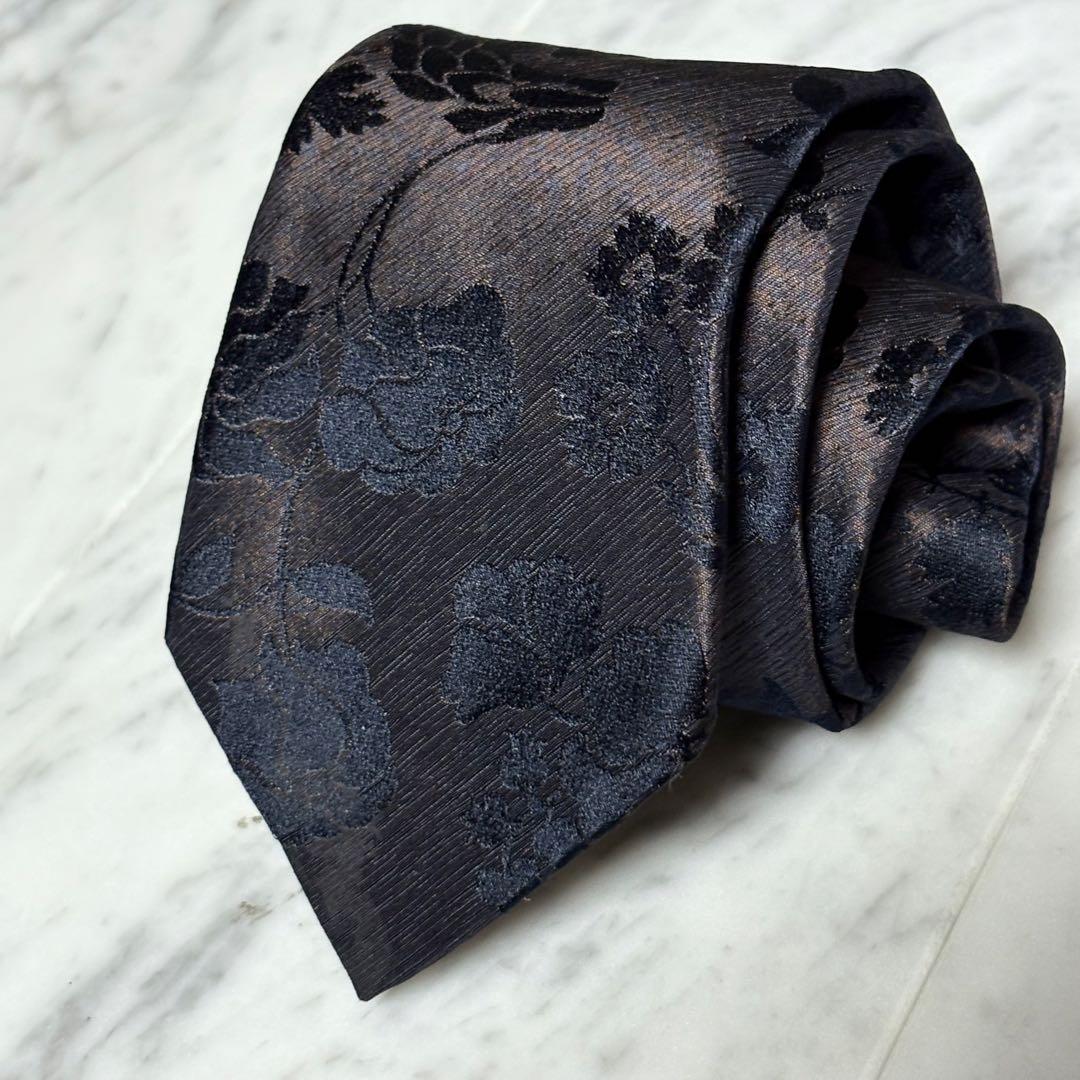 GUCCI ネクタイ ダークブラウン ボタニカル柄 光沢 ブラック