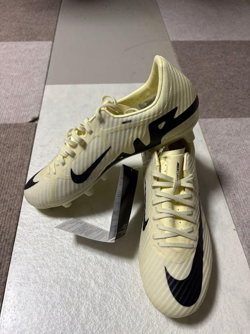 NIKE ズーム　ヴェイパー　15 アカデミー　HG 25.5センチ