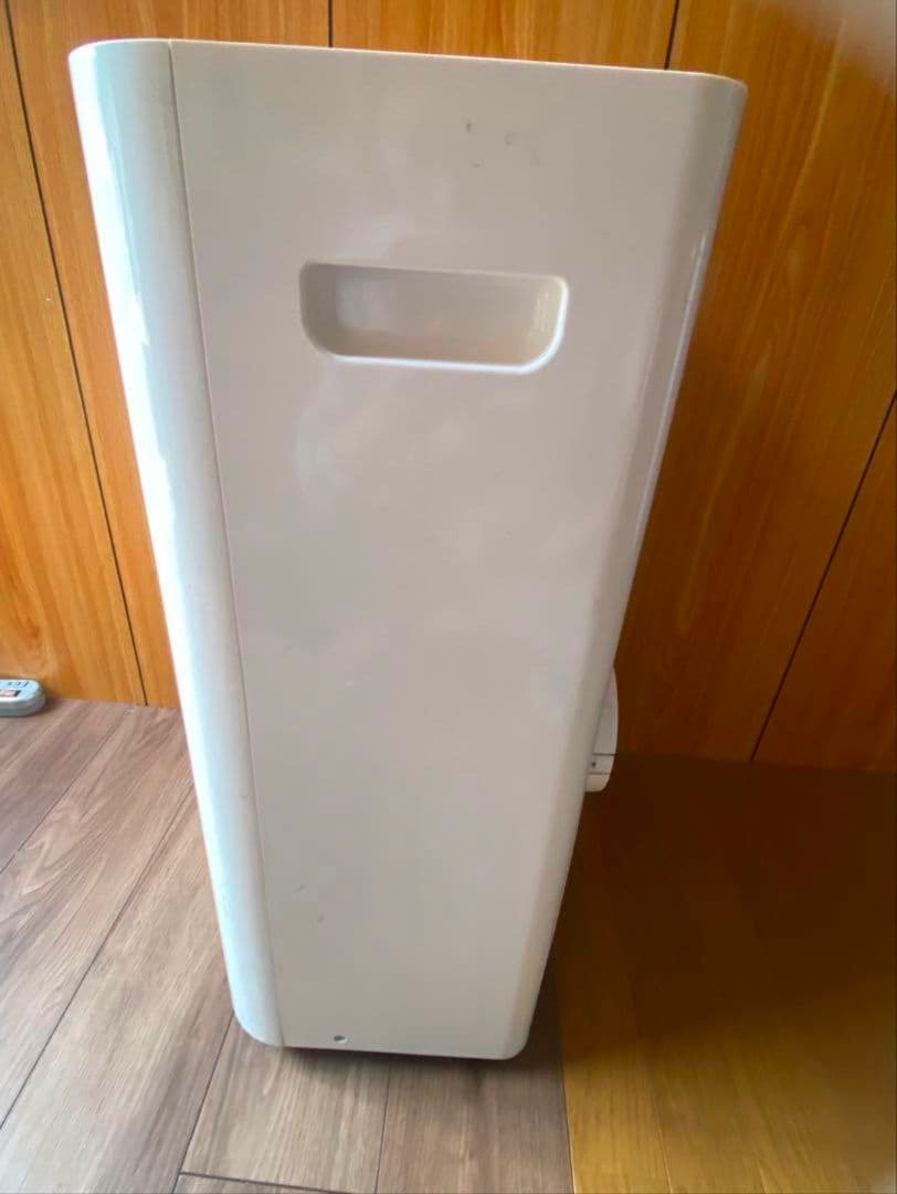 トヨトミ スポット冷暖エアコン TAD-2218W 2015年式