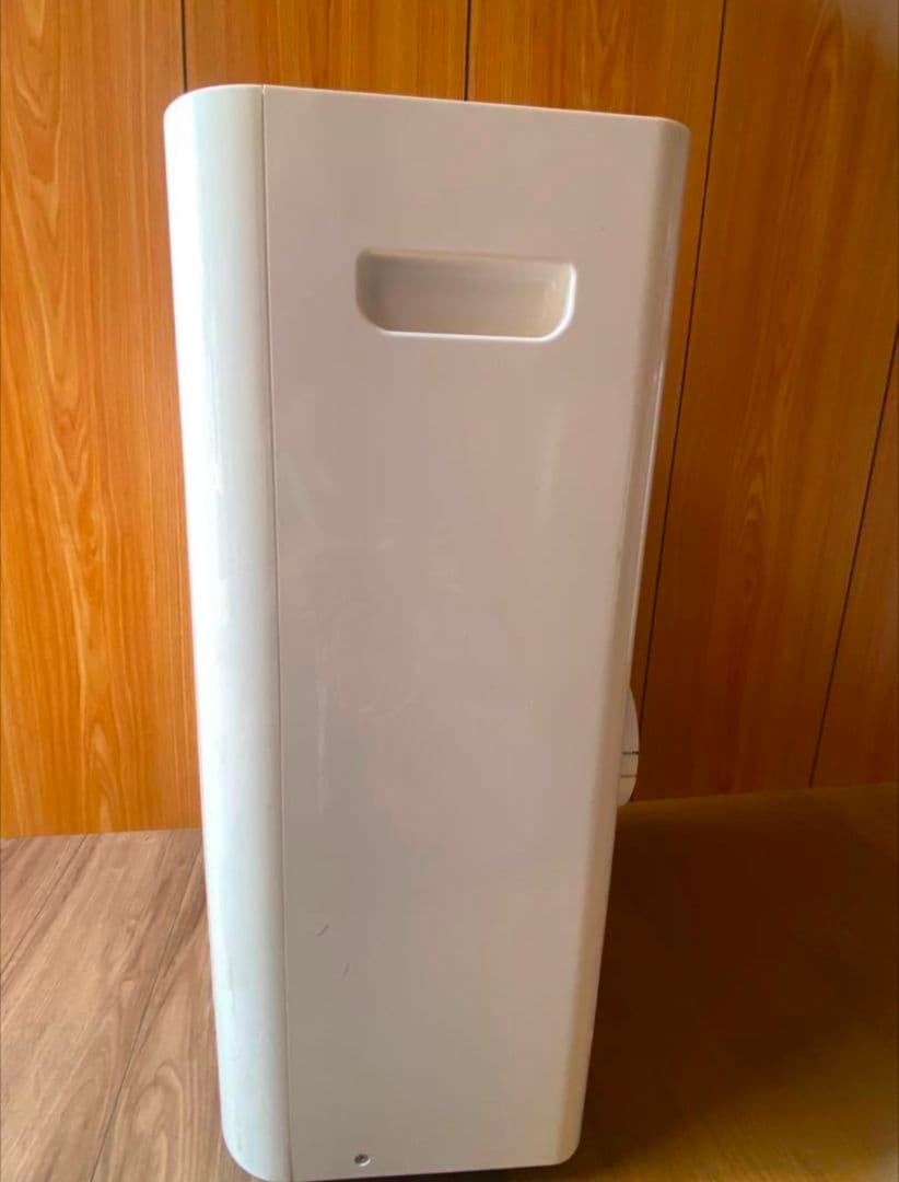 トヨトミ スポット冷暖エアコン TAD-2218W 2015年式