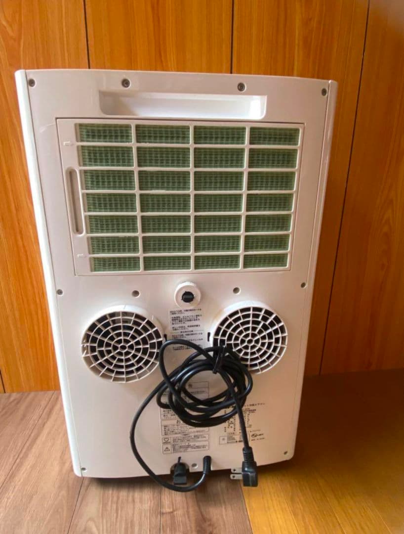 トヨトミ スポット冷暖エアコン TAD-2218W 2015年式