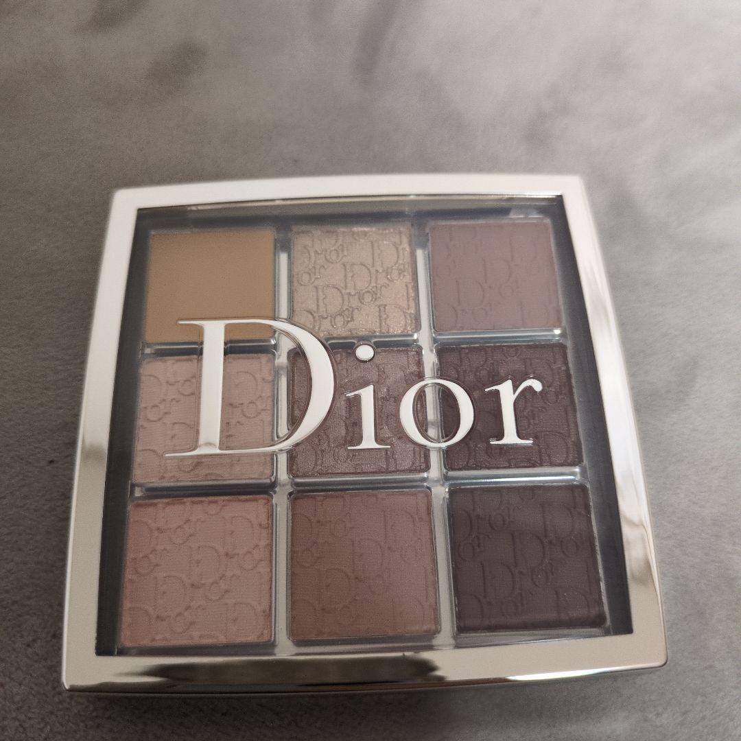 ディオール バックステージ アイ パレット 002 廃盤