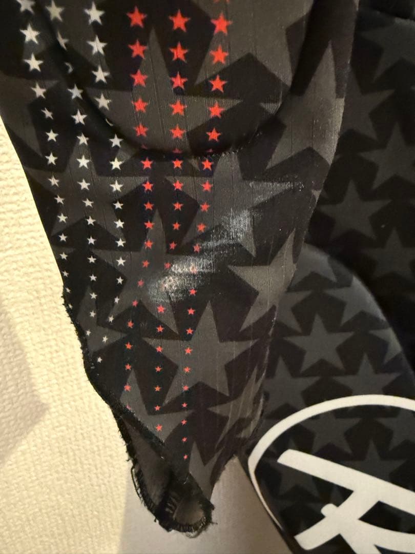 アルペンスキーワンピースROSSIGNOL スキースーツ 星柄 黒