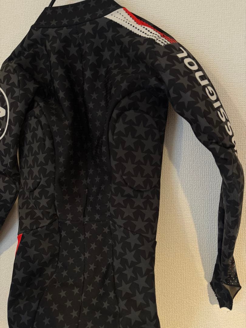 アルペンスキーワンピースROSSIGNOL スキースーツ 星柄 黒