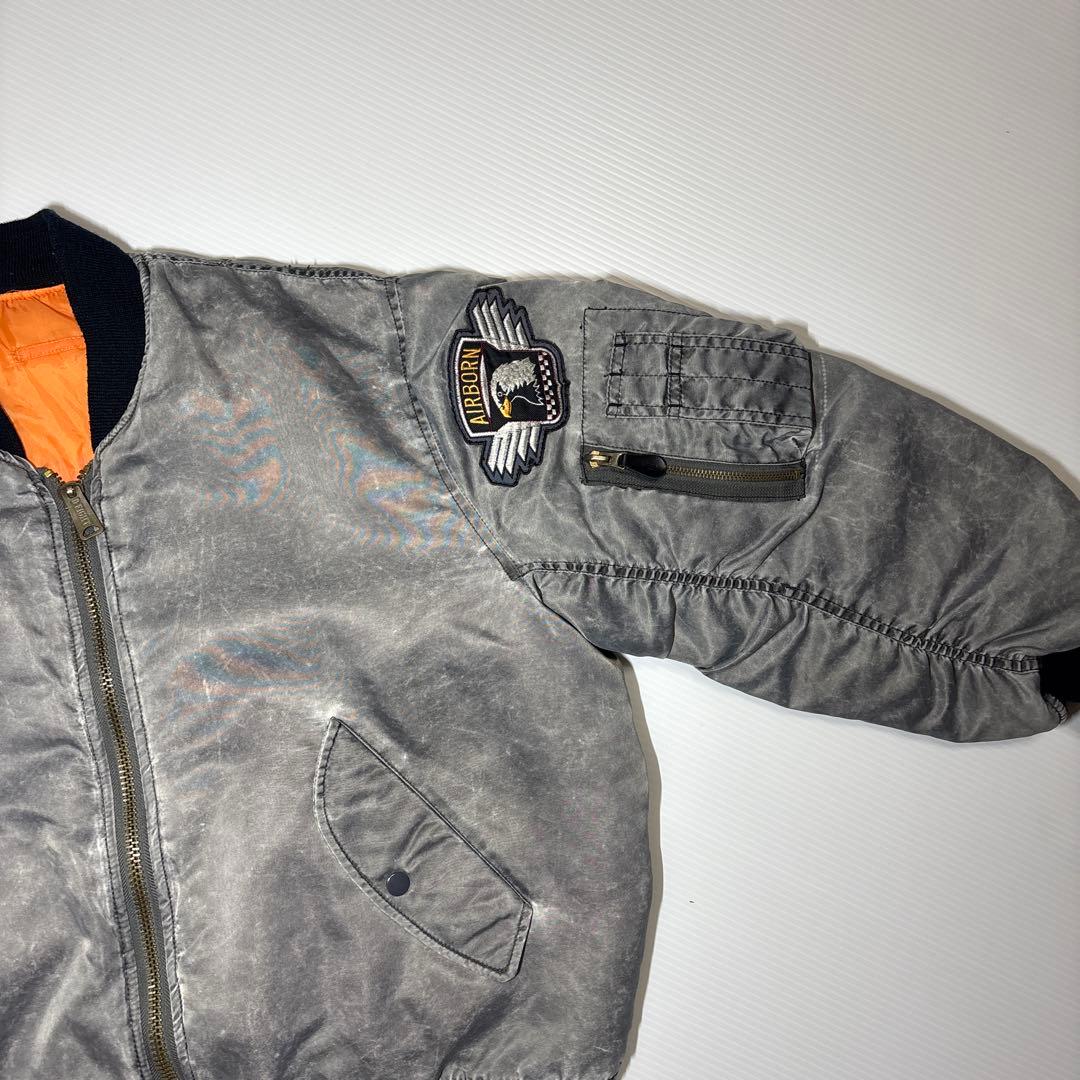 グレー MA-1 フライトジャケット 短丈