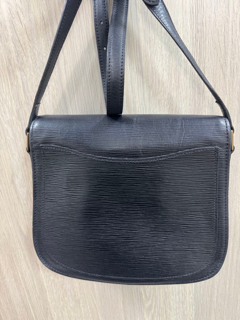 ルイ・ヴィトン　LOUIS・VUITTON サンクルー　エピレザー　ブラック